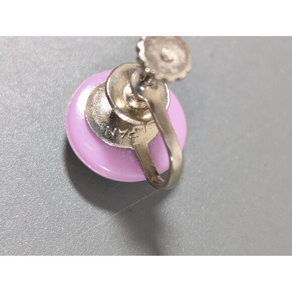 Vintage Japan Lilac Purple Lucite Round Dome Screw Back Clip Earrings - Picture 5 of 6